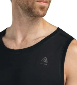 Aclima Hupparit, Fleecet Ja Välipaidat^LightWool 140 Singlet V2 M's Jet Black