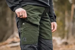 Alaska 1795 Retkeilyhousut^Alaska Comfort -naisten housut, vihreä/harmaa