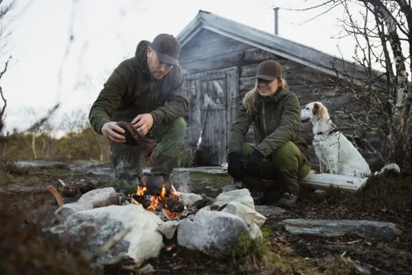 Alaska 1795 Metsästystakit/Hybriditakit Metsälle^Alaska Ranger -naisten takki, vihreä