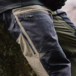 Alaska 1795 Alaska Trekking Lite Pro -miesten housut, Dark Olive / Grey| Retkeilyhousut