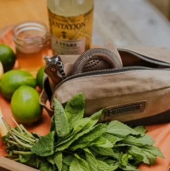 Barebones Neelum Dopp Kit toilettilaukku| Toilettilaukut