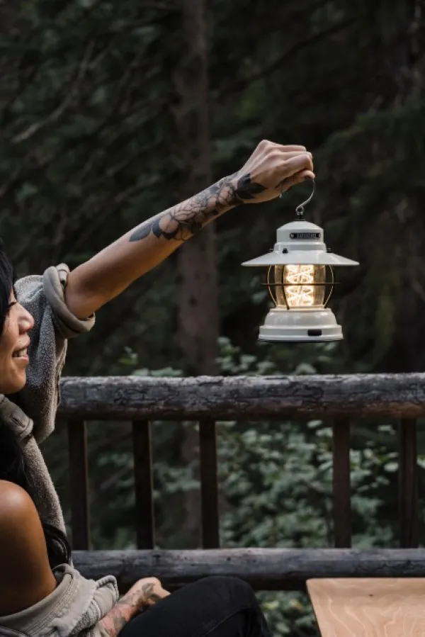 Barebones Muut Valaisimet^Outpost lyhty, valkoinen