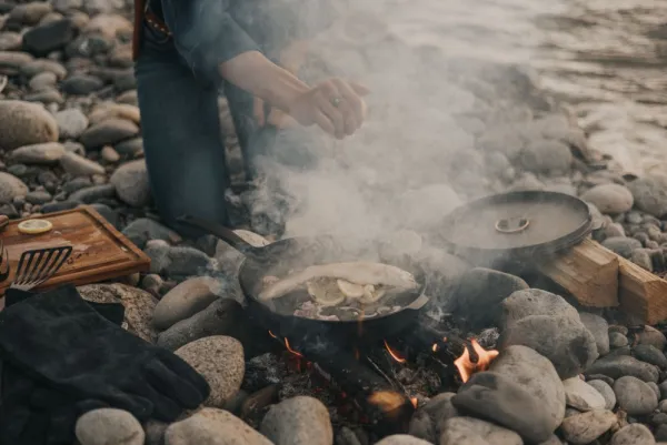 Barebones Ruoanlaitto^valurautapannu All-In-One, 12" - 30 cm