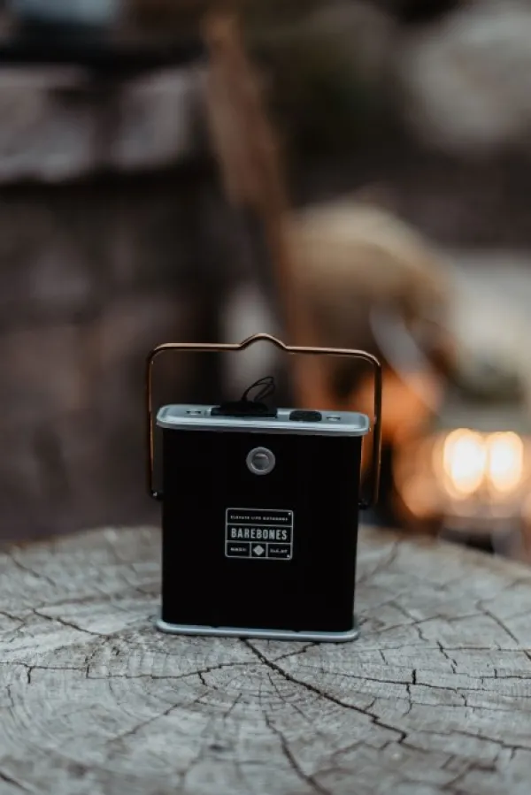 Barebones Paristot, Laturit Ja Vara-akut^virtapankki 10.000 mAh, musta