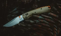 Benchmade Taittoveitset^15534 Mini Taggedout veitsi