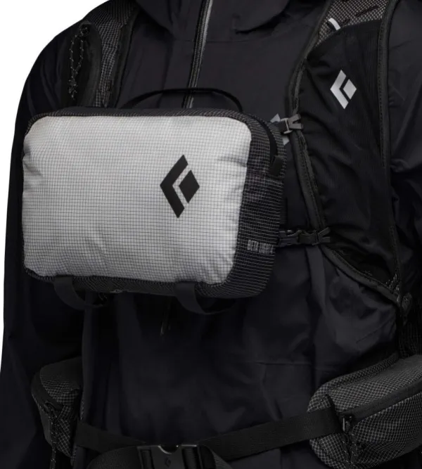 Black Diamond Beta Light Pack Sattelite Bag Black-Alloy| Reppujen Ja Laukkujen Tarvikkeet
