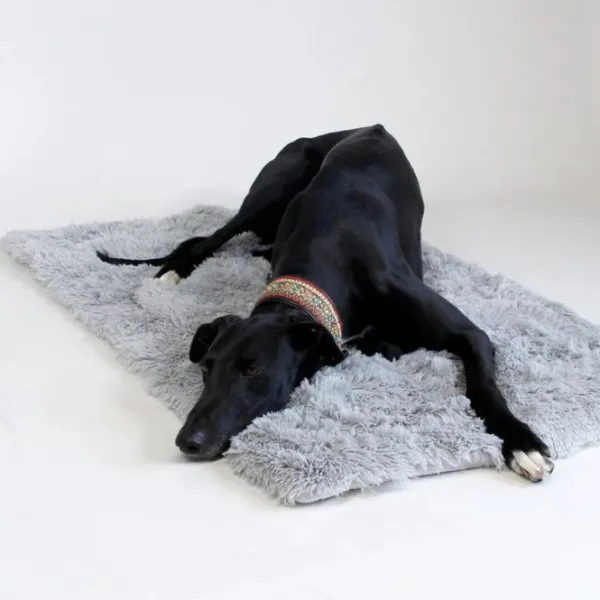 Brava Fluffy Calming Bed Light Grey Rectangle L| Koiranpedit