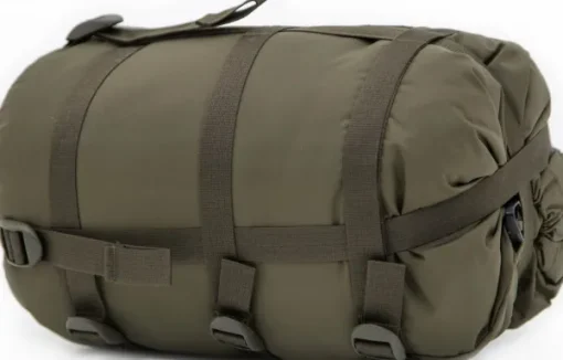 Carinthia Defence 1 Top L 4°C makuupussi| Makuupussit/Kolmen Vuodenajan Makuupussit