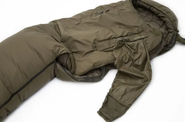 Carinthia Passipussit^Wilderness -makuupussi max. 200cm, -18,4°C