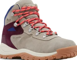 Columbia Ulkoilukengät^Newton Ridge Plus Waterproof Amped Kettle naisten vaelluskenkä, Marionberry
