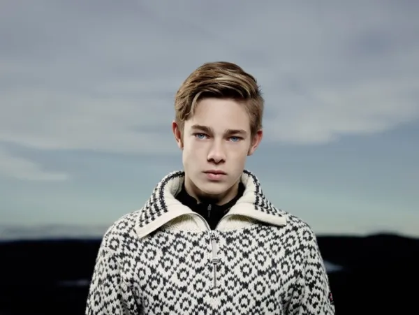 Devold Hupparit, Fleecet Ja Välipaidat^Svalbard Sweater Zip Neck Unisex Off White/Anthracite