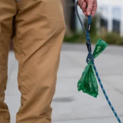 DOG Copenhagen Flexy Poop Bag Holder koirankakkapussin pidike, Black| Koirankakkapussit