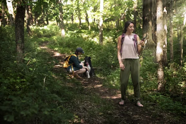 Garmin Gps-laitteet^eTrex Solar käsinavigaattori aurinkokennolatauksella