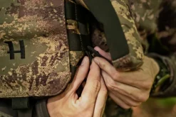 Härkila Katselukiikarit^Deer Stalker Camo Bino Strap kiikarin kantolaukku valjailla, Axis MSP®Forest