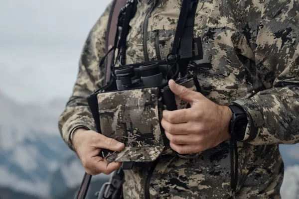 Härkila Katselukiikarit^Mountain Hunter Expedition Bino Strap AXIS MSP® Mountain kiikarilaukku