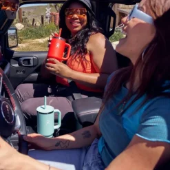 HydroFlask Eristetyt Juomapullot^All Around Travel Tumbler matkamuki, 946ml, harmaa