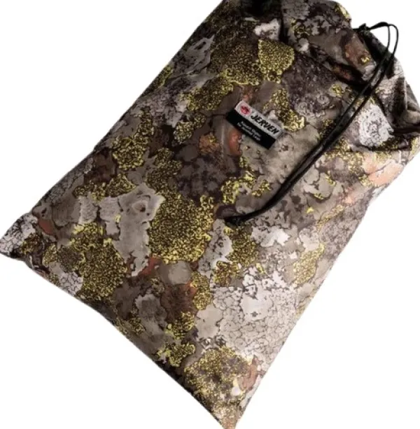 Jervenduken Tyynyt Ja Peitot^Tunturiviitta Koiralle PrimaLoft Eriste