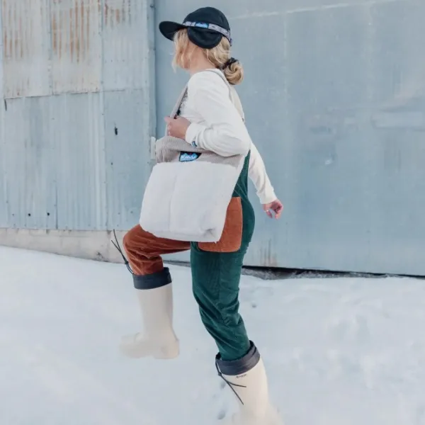 Kavu Strapcap Trapper lakki, Jet Black| Päähineet, huivit ja kaulurit/Lippikset