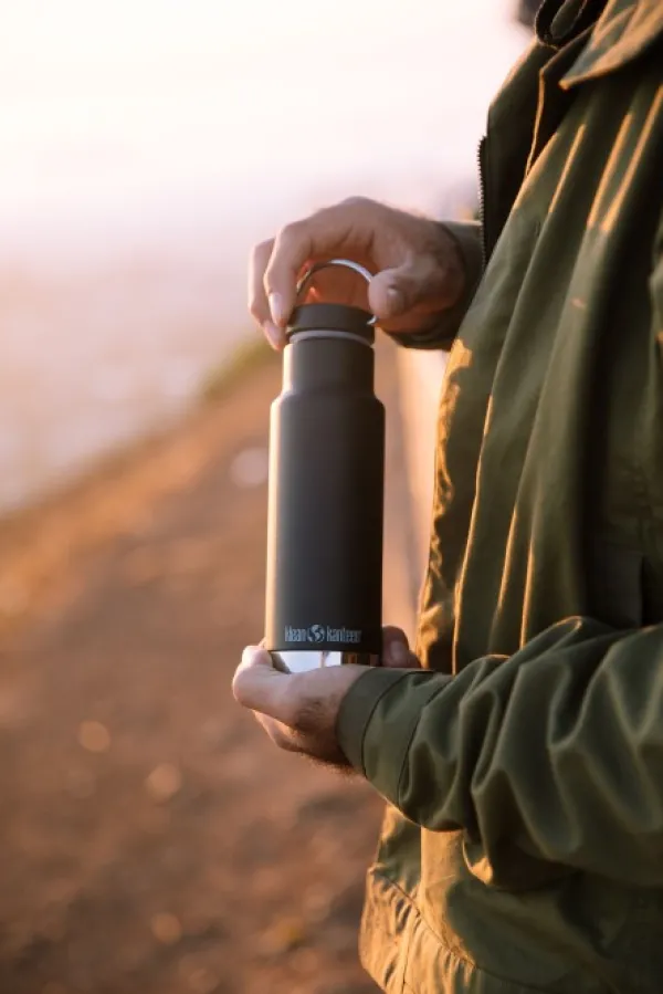 Klean Kanteen Eristetyt Juomapullot^Insulated Classic Narrow juomapullo, 355 ml, musta