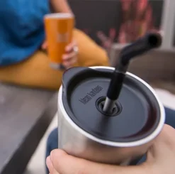 Klean Kanteen Straw Lid juomakansi pillinreiällä, musta| Juomapullojen Tarvikkeet