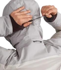 Klättermusen Bifrost Hooded Jacket takki, Raven| Untuvatakit