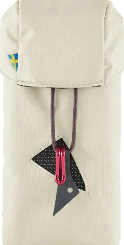 Klättermusen Communicator Pocket 2.0 kännykänpidike, harmaavalkoinen| Reppujen Ja Laukkujen Tarvikkeet