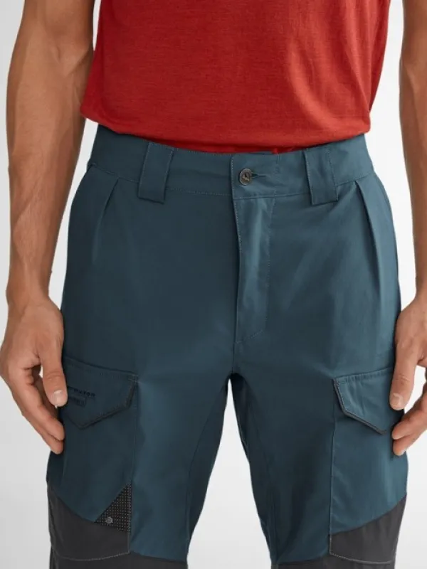 Klättermusen Shortsit^Grimner -shortsit, sininen/musta