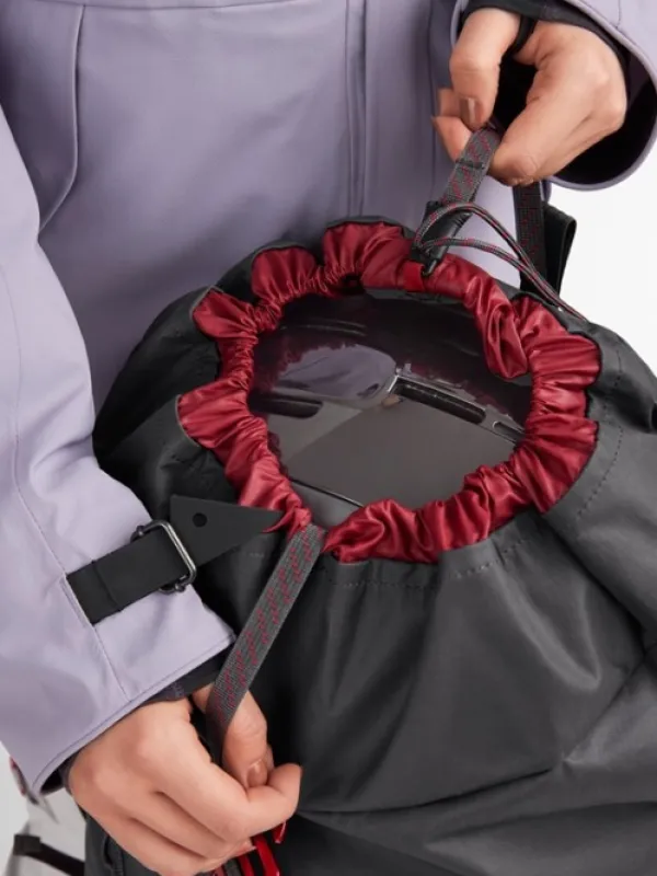 Klättermusen Reput Ja Rinkat^Ull Backpack päiväreppu, 20L, musta