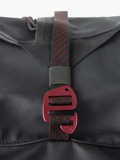 Klättermusen Varustekassit^Ydalir Duffelbag 100L Raven
