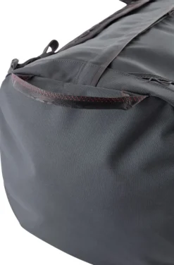 Klättermusen Ydalir Duffelbag laukku 80L Raven| Varustekassit