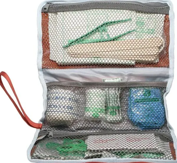 Kurgo Pet First Aid Kit koiran ensiapupakkaus, 50 kpl| Haavojen Hoito