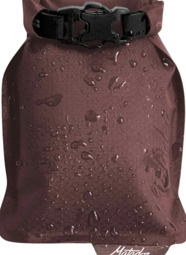 Matador FlatPak Soap Bar Case saippuakotelo, Garnet| Pyyhkeet Ja Hygieniatarvikkeet