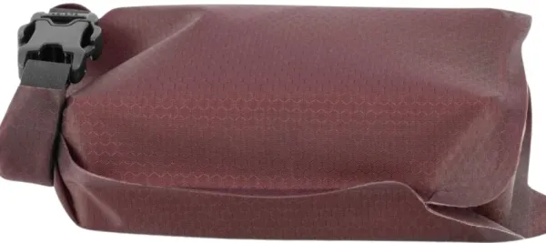 Matador FlatPak Soap Bar Case saippuakotelo, Garnet| Pyyhkeet Ja Hygieniatarvikkeet