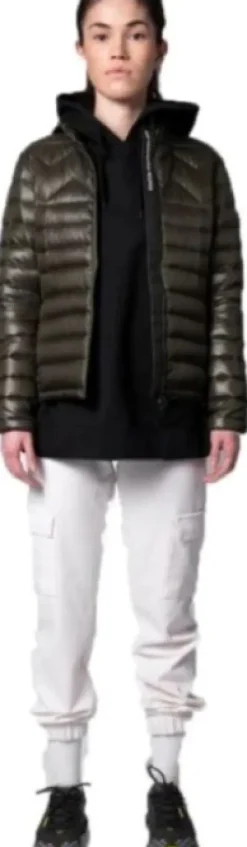 Mountain Works Untuvatakit^W's Featherlight Jacket Military