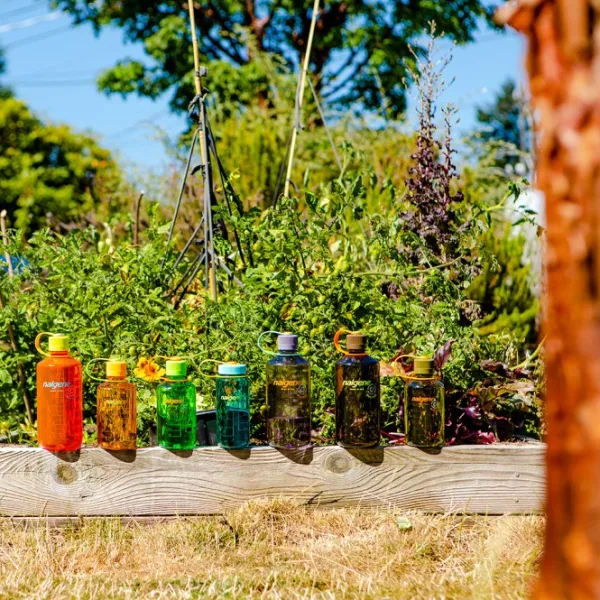 Nalgene ympäristöystävällinen pullo, 1 L, vaaleaturkoosi| Juomapullot