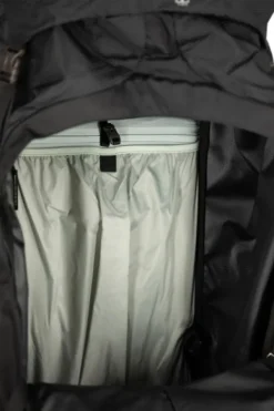 Osprey Reput Ja Rinkat^Aether Plus 100 rinkka, musta