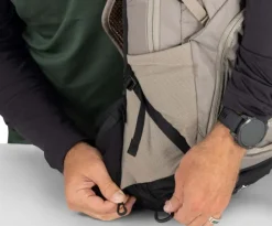 Osprey M's Raptor 14 Black| Polkupyoralaukut