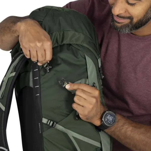 Osprey Reput Ja Rinkat^M's Talon 33 Phantom Grey/Dark Charcoal