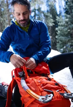 Osprey Reput Ja Rinkat^Mutant 38 kiipeilyreppu, punaoranssi