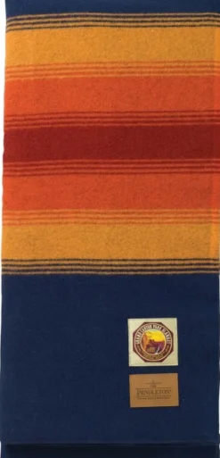 Pendleton Makuupussilakanat, peitot ja retkityynyt^National Park Full Blanket huopa, Grand Canyon Navy