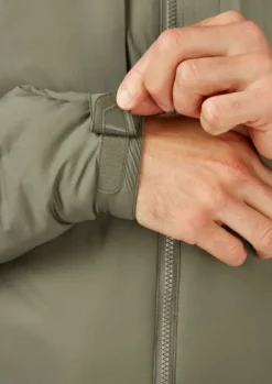 Rab Xenair Alpine Jacket takki, Black| Talvitakit