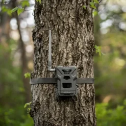 Spypoint Riistakamerat^FLEX-M lähettävä riistakamera