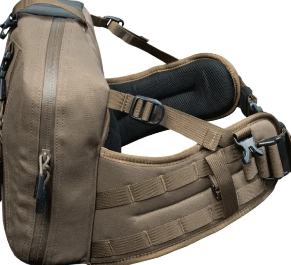 Vorn Equipment Metsästysreput^Vorn SR10 lonkkareppu ammuntatasolla, Ash Green